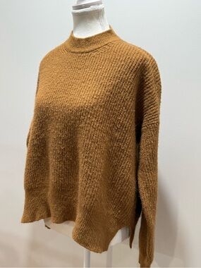 Zara Ribbed Crewneck Knit Sweater - Caramel